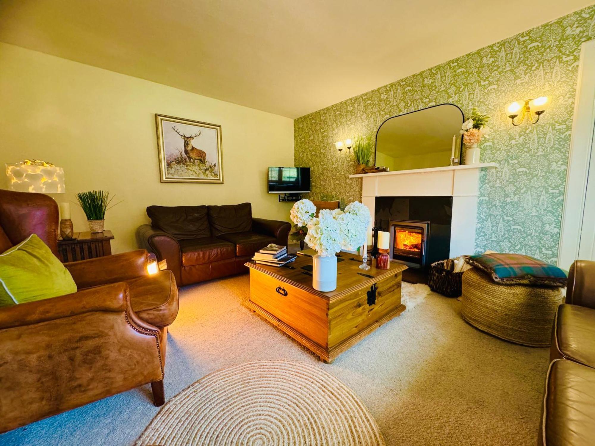 Rosemount Cottage Two - Highland Cottage غارف المظهر الخارجي الصورة