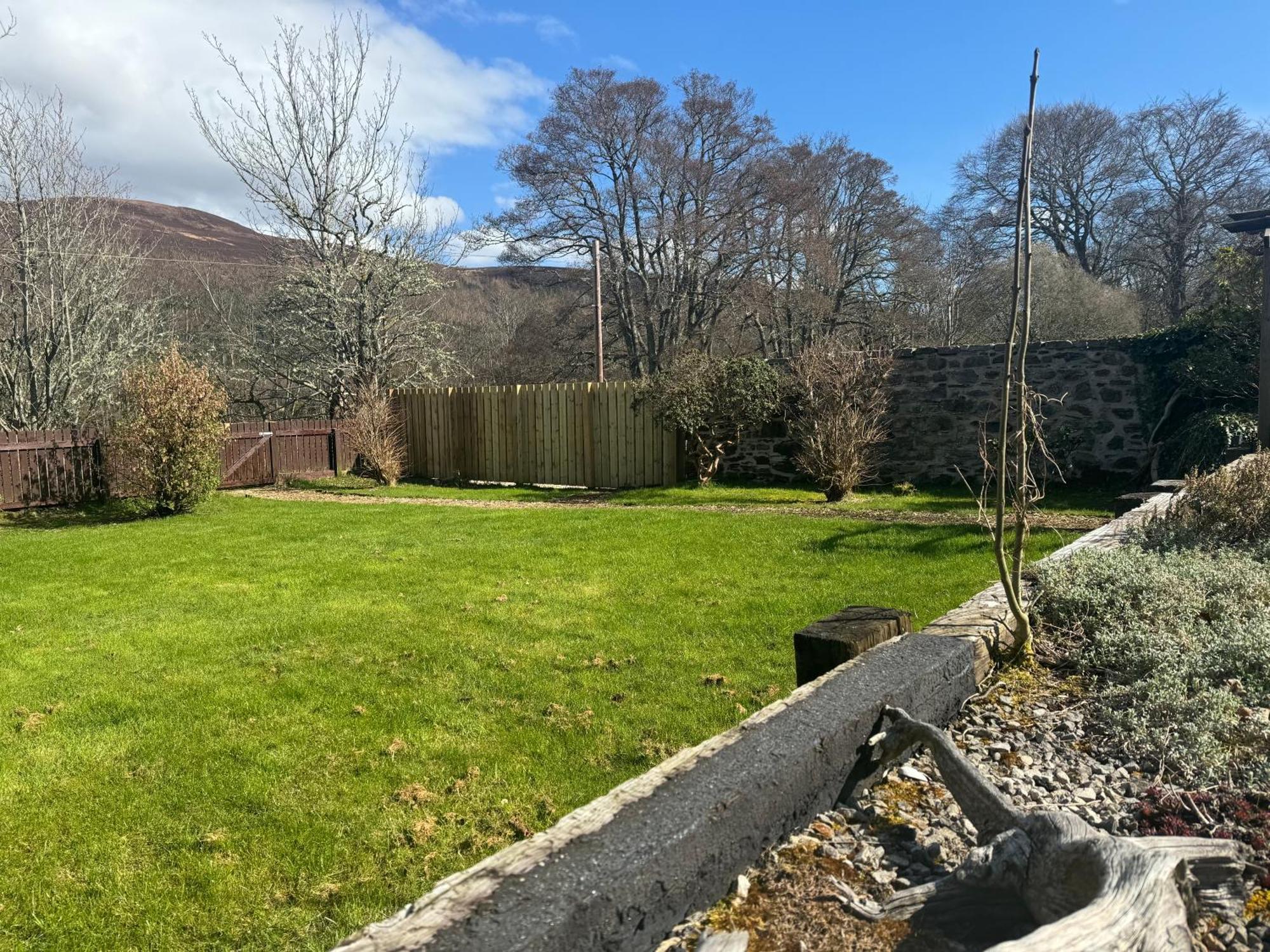 Rosemount Cottage Two - Highland Cottage غارف المظهر الخارجي الصورة